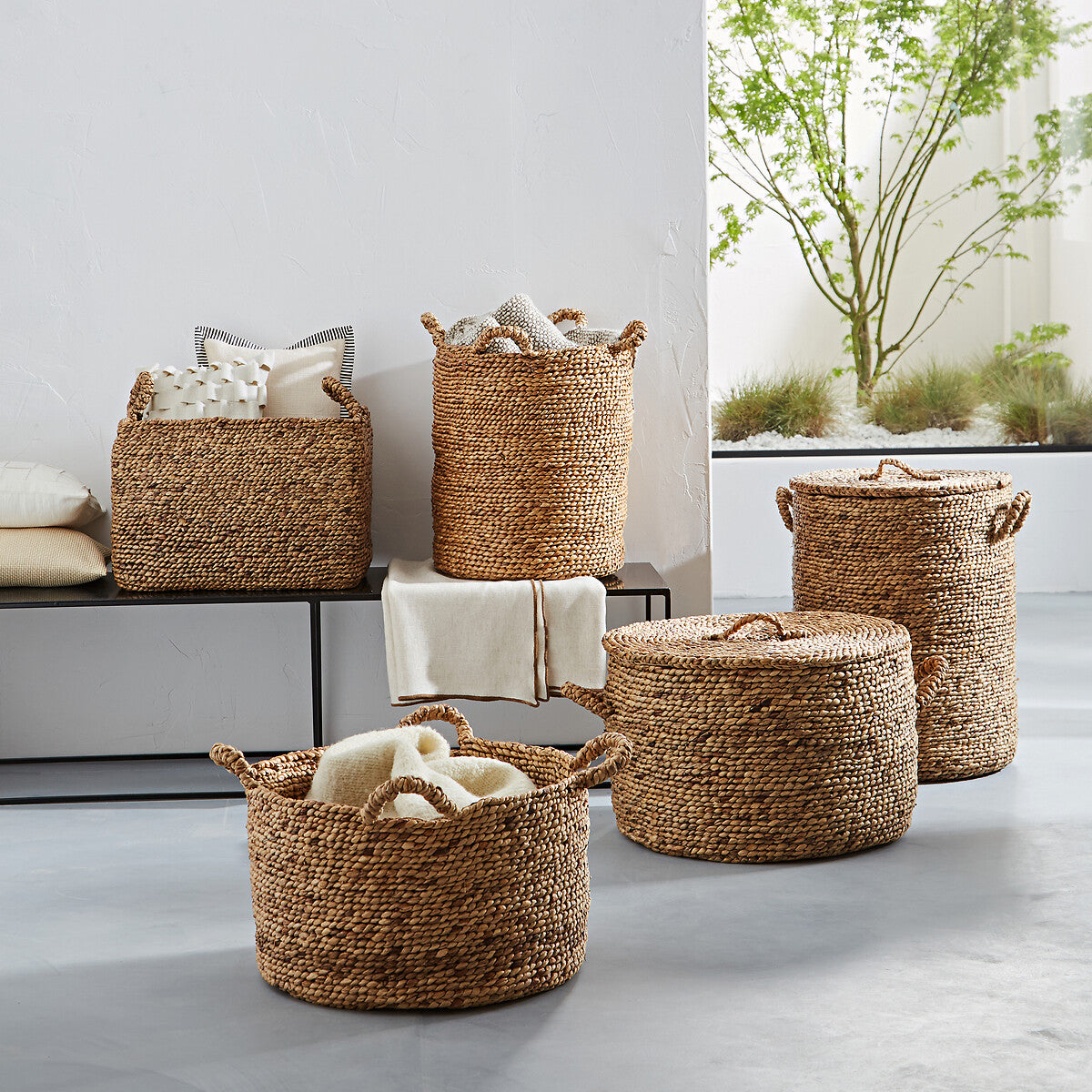 RAGA Rectangular woven basket by La Redoute