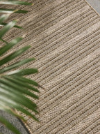 NEST NAOTO Carpet by Benuta